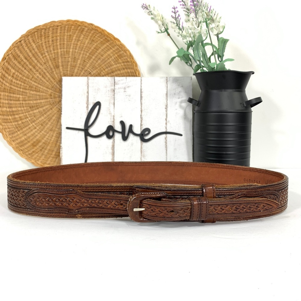 Vintage VOGT Western Tooled leather belt size 34 Mens brown Mexico